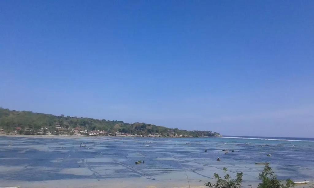 Hotel Kusuma Abiakta Sea Side Lembongan Exterior foto