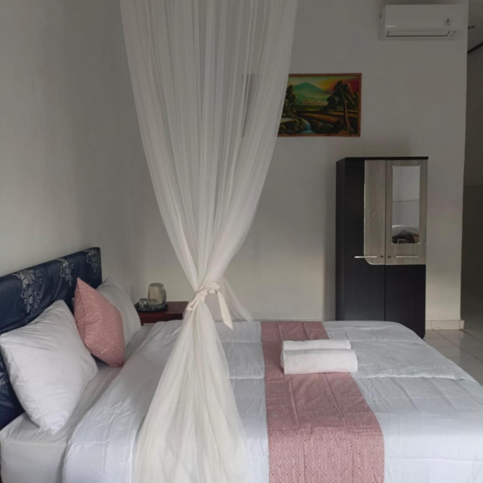 Hotel Kusuma Abiakta Sea Side Lembongan Exterior foto